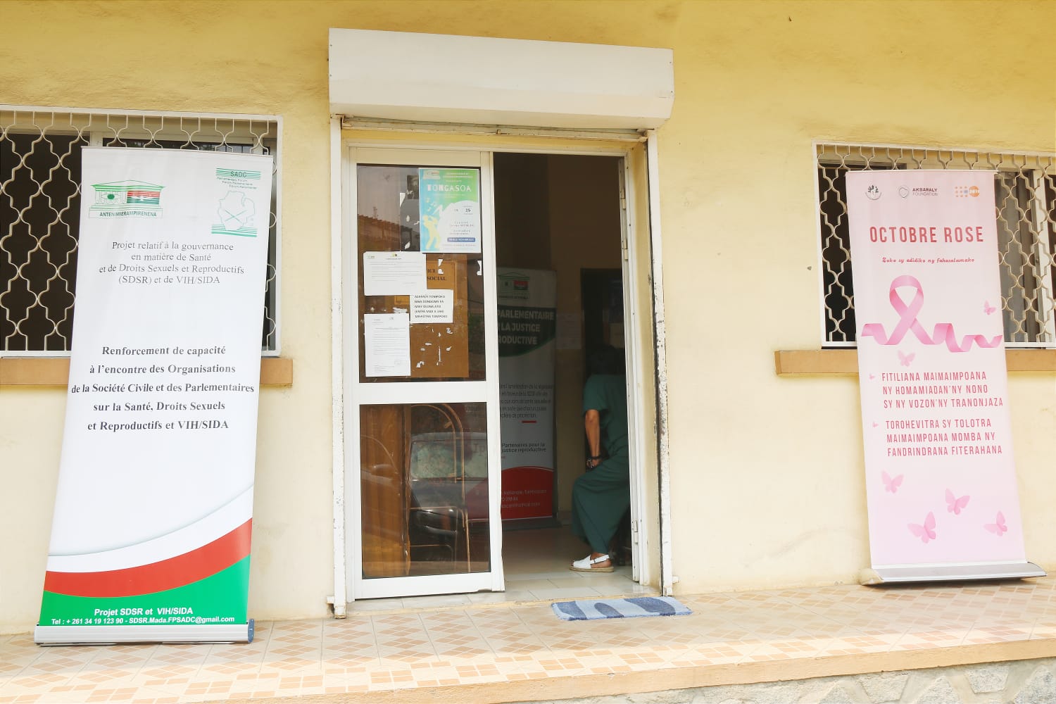 Octobre, mois de la lutte contre le cancer du sein et du col de l'utérus