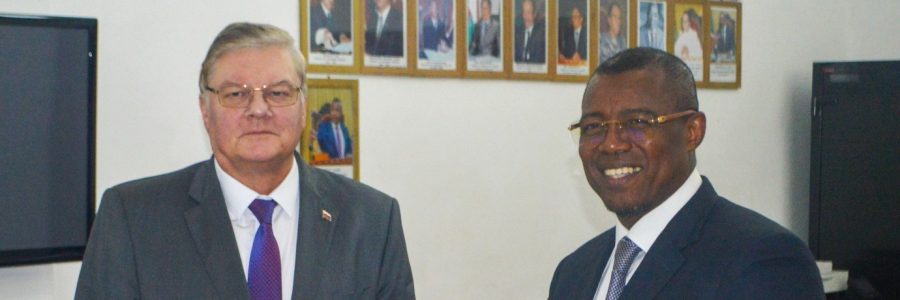 Rencontre du Président de l’Assemblée nationale avec l’Ambassadeur de Russie : de nouvelles perspectives de partenariat